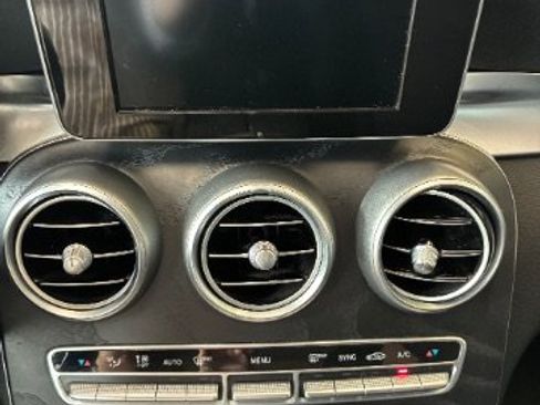 Used 2017 Mercedes-Benz C 300 4MATIC Sedan w/ Premium 1 Package image 22