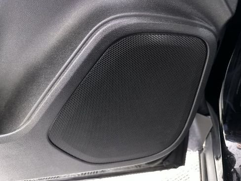 Used 2025 Chevrolet Blazer LT FWD image 25
