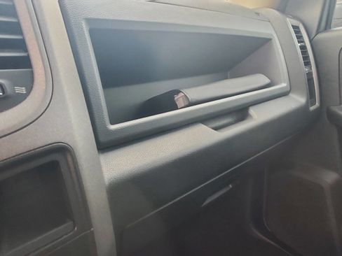 Used 2018 RAM 1500 Express w/ Express Value Package image 22