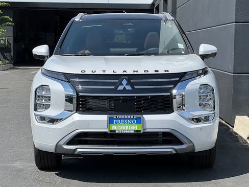 New 2026 Mitsubishi Outlander SEL image 10