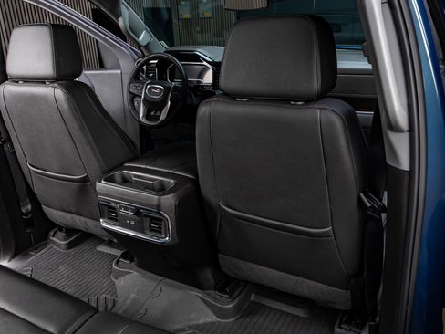 Used 2024 GMC Sierra 1500 SLT w/ SLT Premium Plus Package image 31