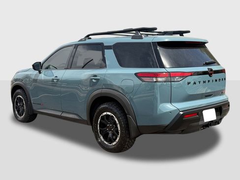 New 2026 Nissan Pathfinder Rock Creek image 3