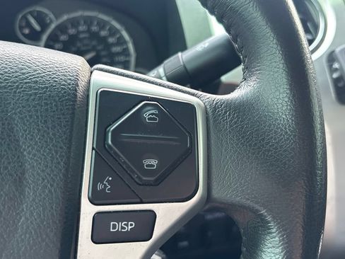 Used 2016 Toyota Tundra Limited w/ Limited Premium Package RWD image 21