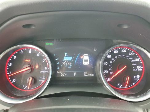 Used 2018 Toyota Camry XSE image 23