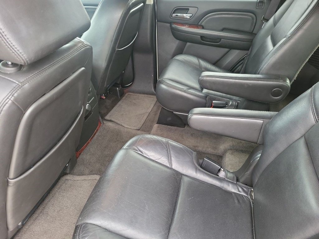 Used 2008 Cadillac Escalade AWD image 30