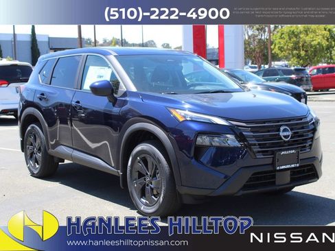 New 2026 Nissan Rogue SV AWD/4WD image 5
