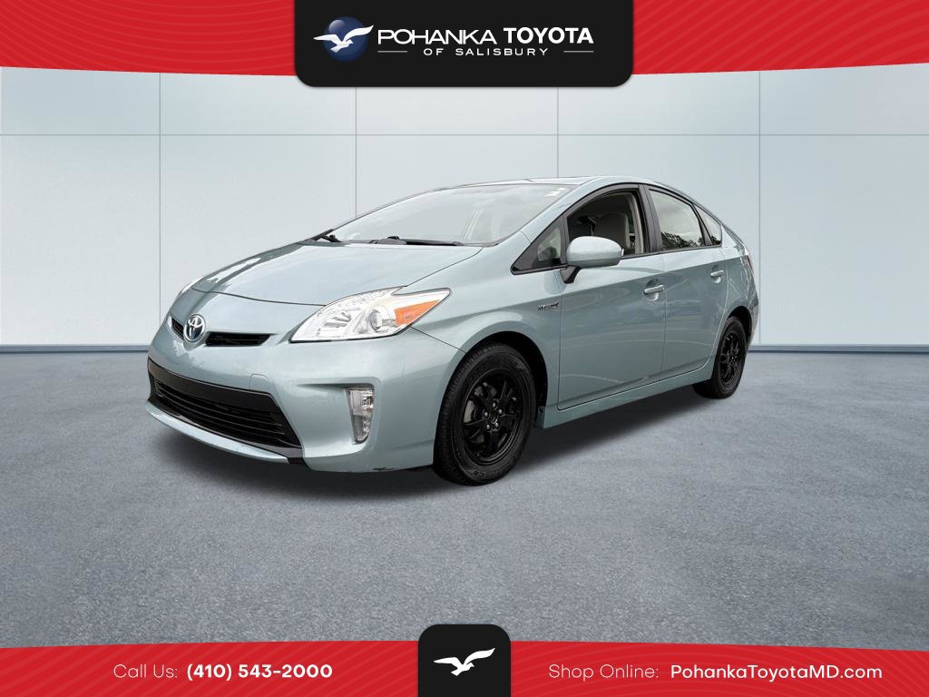 Used 2014 Toyota Prius Three w/ Preferred Accessory Package FWD image 1