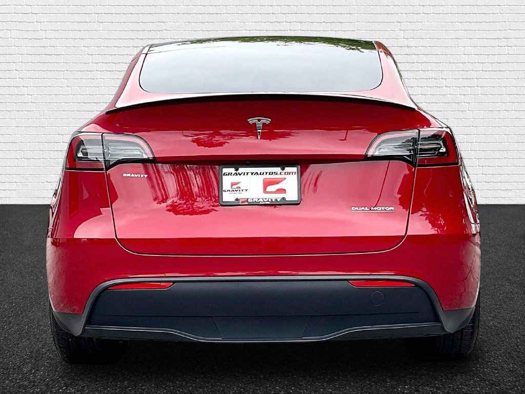 Used 2023 Tesla Model Y Performance AWD/4WD image 5