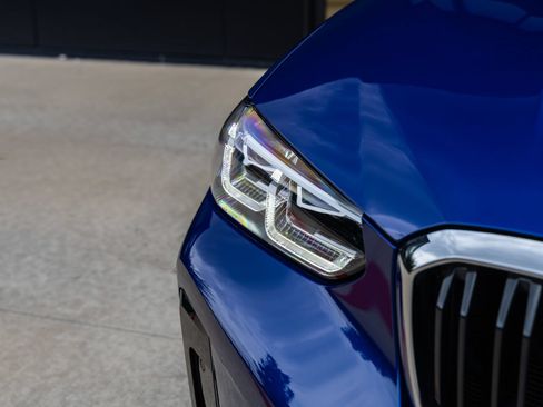 Used 2025 BMW X4 M w/ Executive Package AWD/4WD image 16