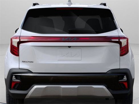 New 2025 Kia Seltos S image 7