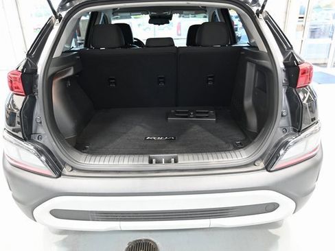 Used 2022 Hyundai Kona SEL w/ Cargo Package image 25