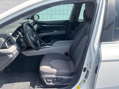 Used 2023 Toyota Camry LE FWD image 3