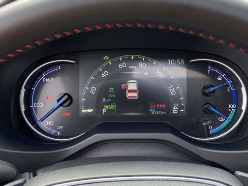 Used 2021 Toyota RAV4 XSE w/ Premium Package image 34