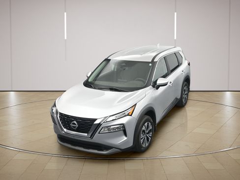 Certified 2023 Nissan Rogue SV AWD/4WD image 29