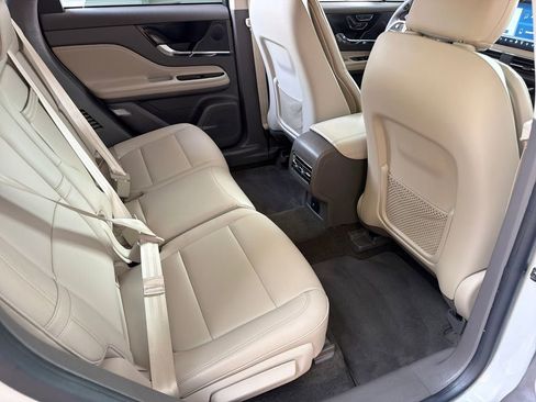 Used 2023 Lincoln Corsair FWD image 32