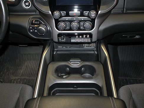 Certified 2019 RAM 1500 Big Horn AWD/4WD image 23