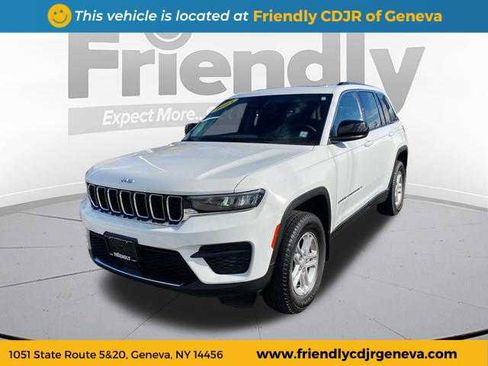 Used 2023 Jeep Grand Cherokee Laredo w/ Luxury Tech Group I image 1