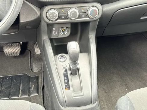 Used 2025 Nissan Kicks Play S FWD image 18