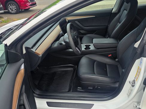 Used 2023 Tesla Model 3 Standard Range RWD image 10