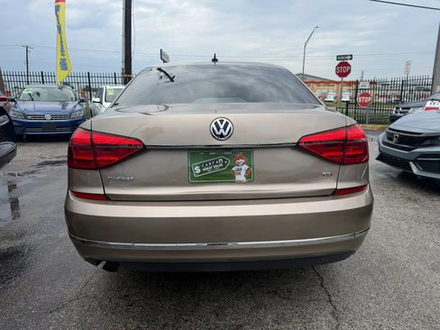 Used 2016 Volkswagen Passat 1.8T S FWD image 5