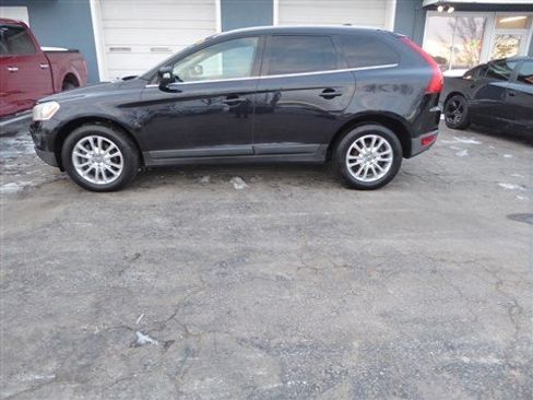 Used 2010 Volvo XC60 T6 image 2