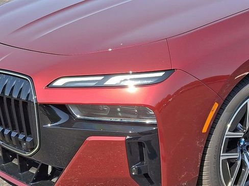 New 2025 BMW 740i xDrive 740i xDrive image 9