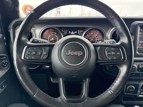 Used 2023 Jeep Wrangler Sport S image 14