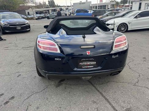 Used 2007 Saturn Sky w/ Premium Trim Pkg image 6