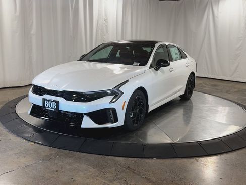 New 2026 Kia K5 GT-Line w/ GT-Line Premium Package image 4