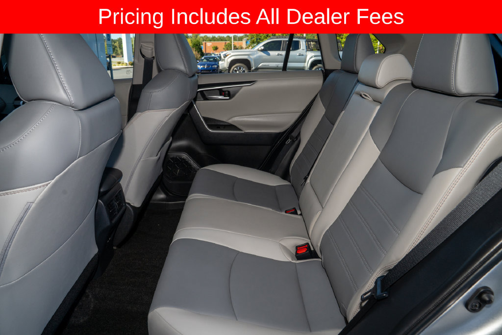 Used 2024 Toyota RAV4 XLE Premium FWD image 9