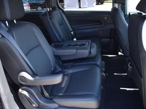 Used 2025 Honda Odyssey EX-L image 15