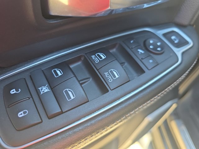 Used 2022 RAM 2500 Laramie AWD/4WD image 28