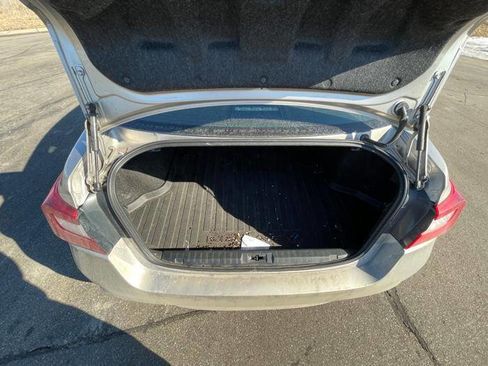 Used 2016 Subaru Legacy 2.5i Premium image 25