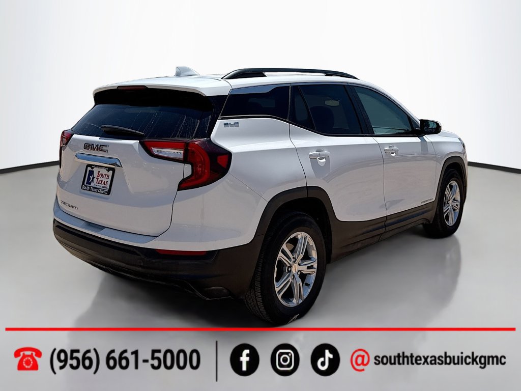 Used 2022 GMC Terrain SLE w/ Driver Convenience Package FWD image 8