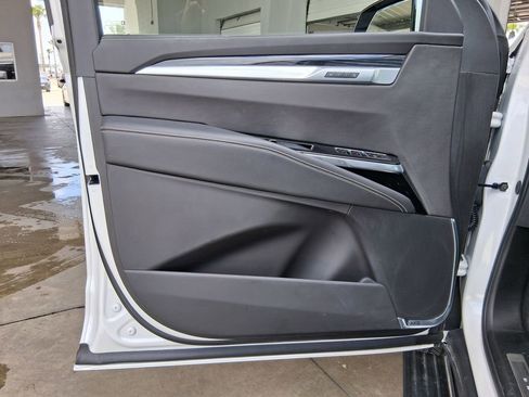 Used 2025 Cadillac Escalade Sport w/ Touring Package AWD/4WD image 20