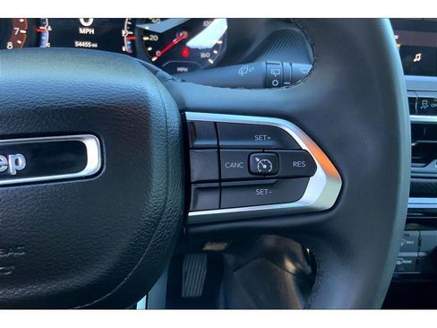 Used 2023 Jeep Compass Altitude image 20