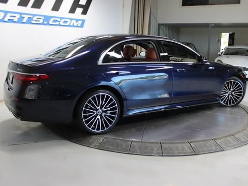 Used 2022 Mercedes-Benz S 580 4MATIC Sedan image 6