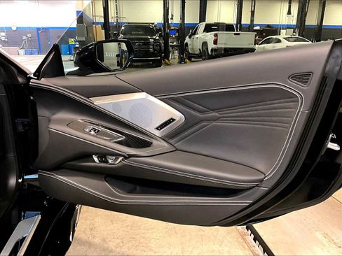 Used 2025 Chevrolet Corvette E-Ray w/ ZER Performance Package image 12