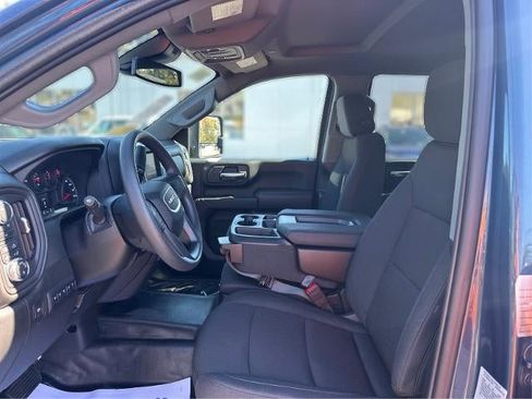 New 2025 GMC Sierra 2500 Pro w/ Convenience Package image 11