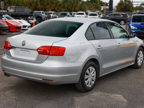 Used 2012 Volkswagen Jetta S FWD image 11