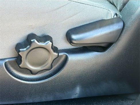 Used 2020 Toyota Tacoma SR image 24