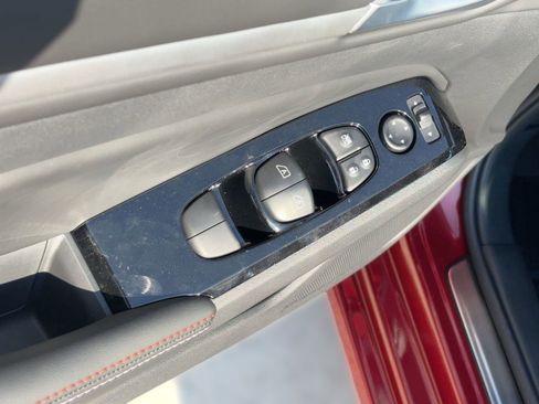 New 2025 Nissan Altima 2.5 SR w/ SR Premium Package image 22