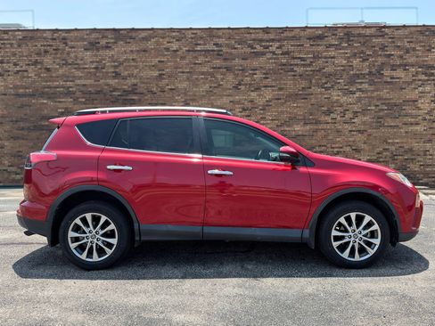 Used 2017 Toyota RAV4 Limited w/ Advanced Technology Package FWD image 9