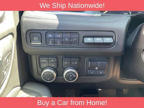 Used 2021 GMC Yukon Denali AWD/4WD image 27