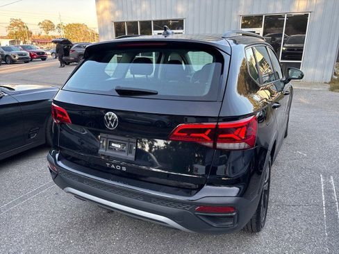 Used 2024 Volkswagen Taos S image 9