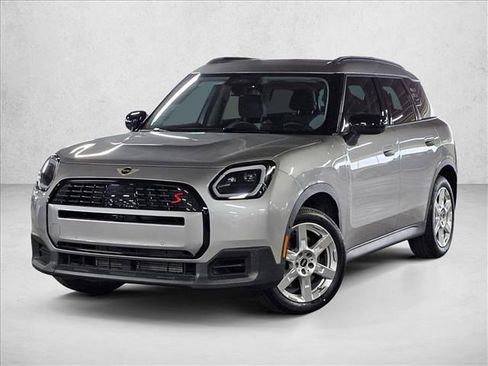 Certified 2025 MINI Cooper Countryman S image 1