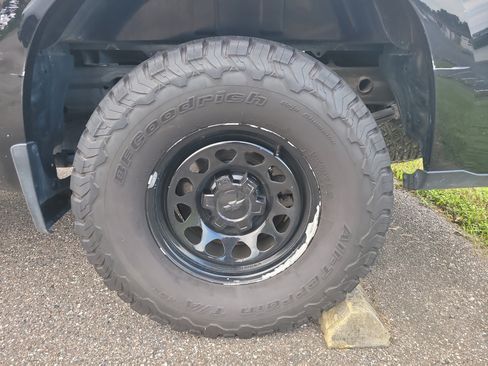 Used 2020 Chevrolet Silverado 1500 W/T AWD/4WD image 8