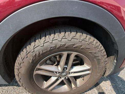 Used 2017 Hyundai Santa Fe Sport AWD/4WD image 10