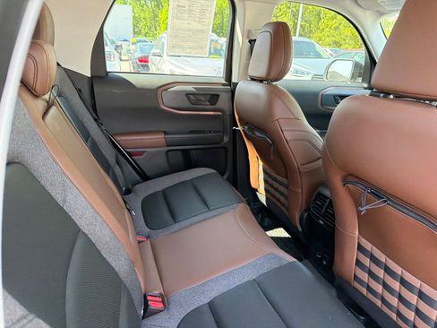 Used 2021 Ford Bronco Sport Outer Banks AWD/4WD image 13