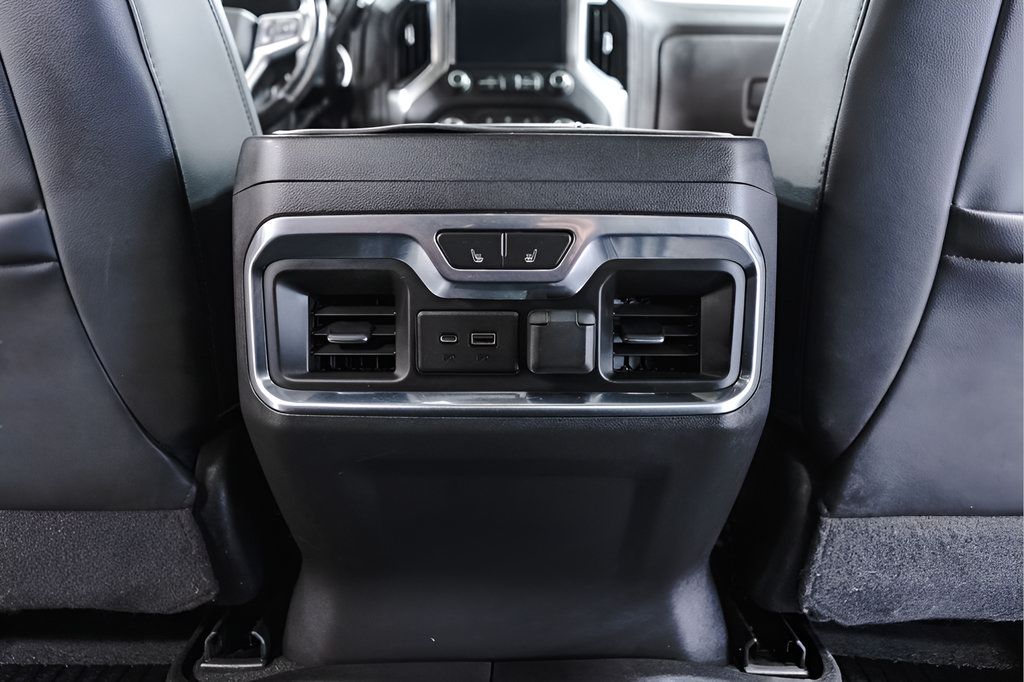 Used 2020 Chevrolet Silverado 1500 LTZ w/ LTZ Premium Package AWD/4WD image 33